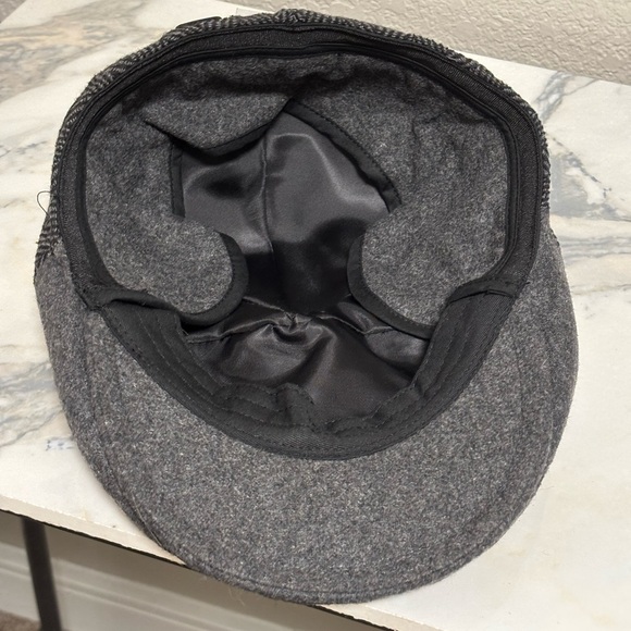 Dockers Charcoal Herringbone Cap with Hidden Ear Flaps - Picture 5 of 6